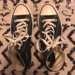Black high top converse